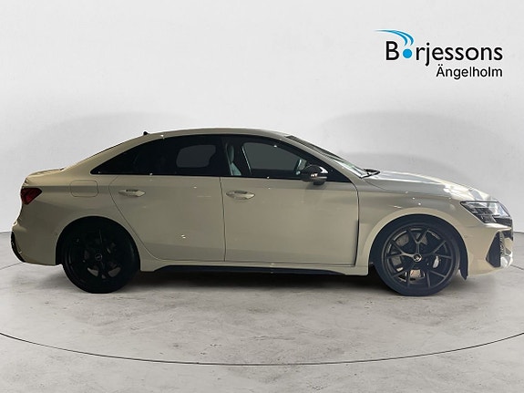 Audi RS3 2 of 13