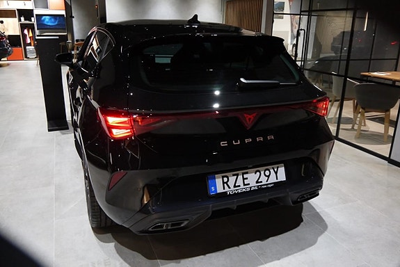 Cupra Leon 3 of 18