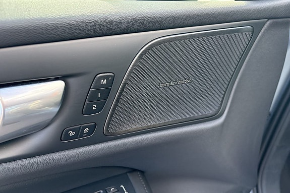 Volvo V60 15 of 18