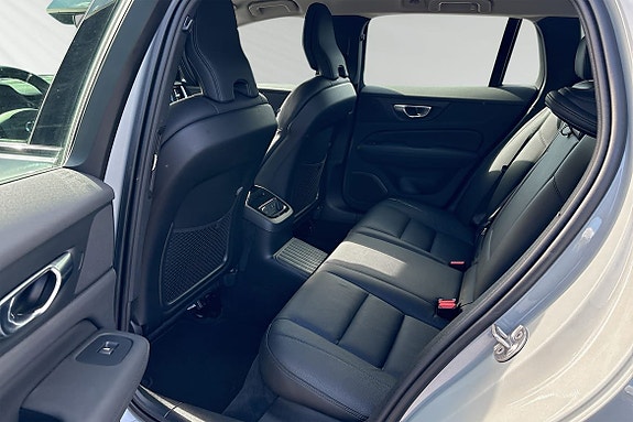 Volvo V60 8 of 18