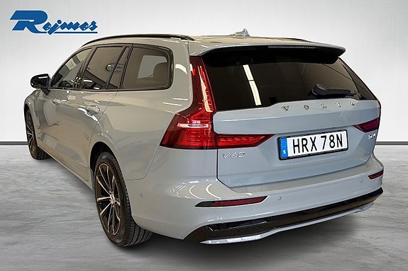 Volvo V60 3 of 23