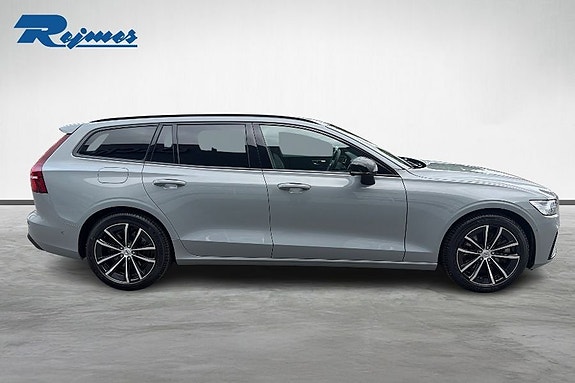 Volvo V60 21 of 23