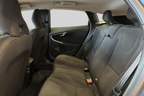 Volvo V40 9 of 20