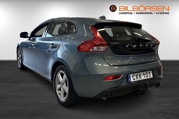 Volvo V40 6 of 20