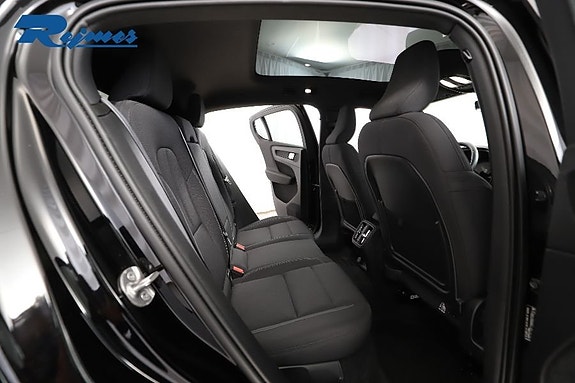 Volvo C40 8 of 30