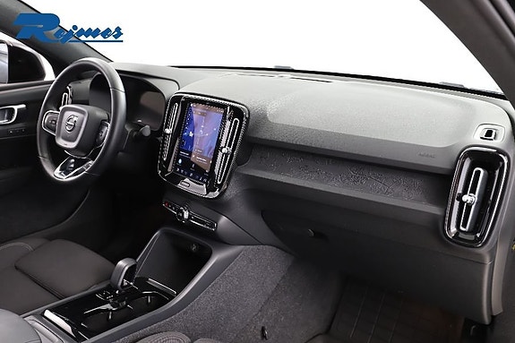 Volvo C40 24 of 30