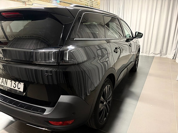 Peugeot 5008 4 of 16