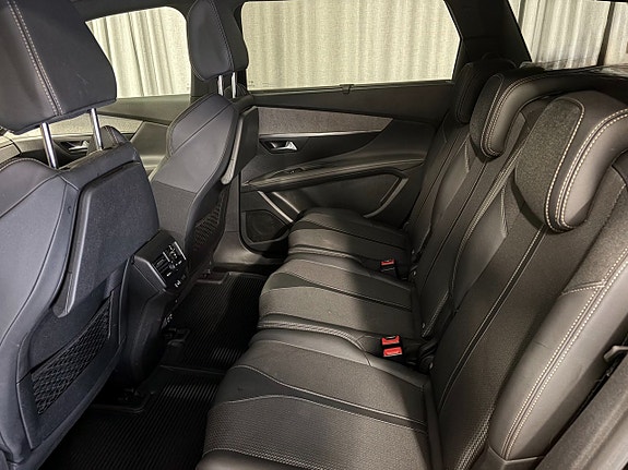 Peugeot 5008 6 of 16