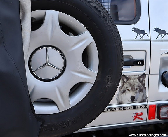 Mercedes-Benz 300 GD 14 of 23