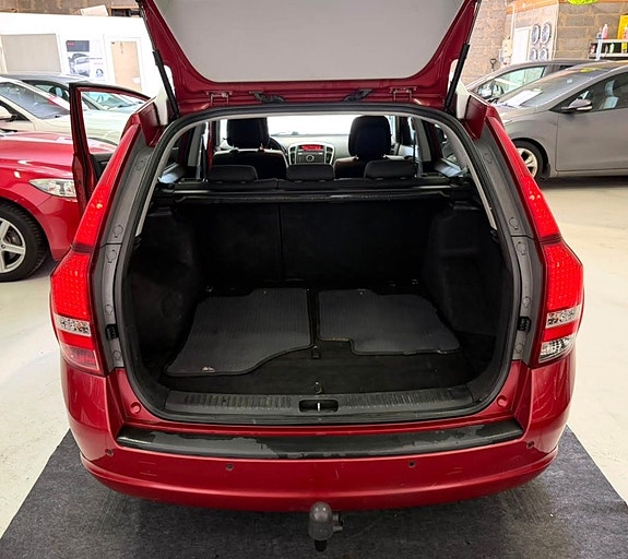 Kia Ceed 19 of 23