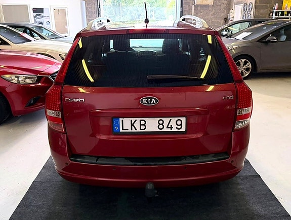 Kia Ceed 18 of 23