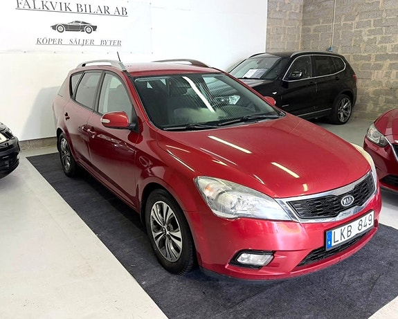 Kia Ceed 2 of 23