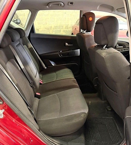 Kia Ceed 13 of 23