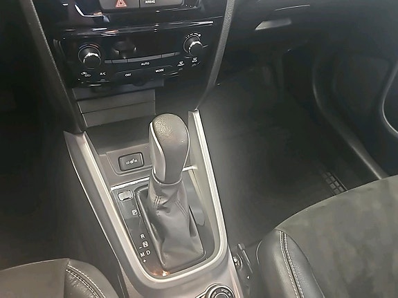 Suzuki Vitara 16 of 18