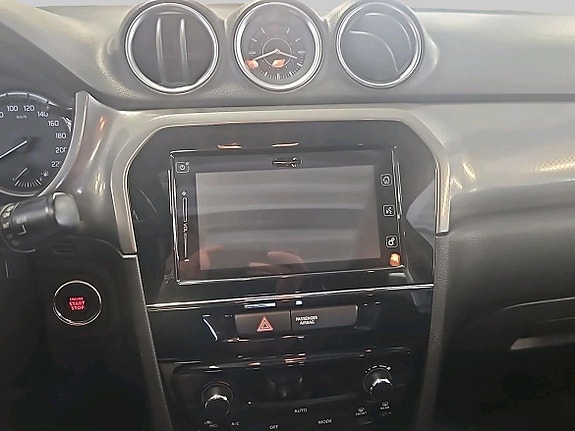 Suzuki Vitara 15 of 18