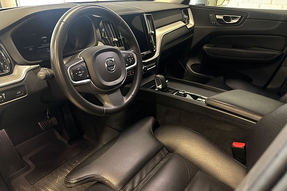 Volvo XC60 8 of 18