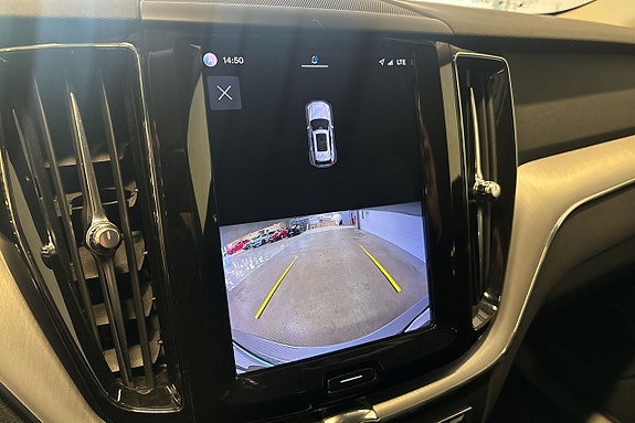 Volvo XC60 13 of 18