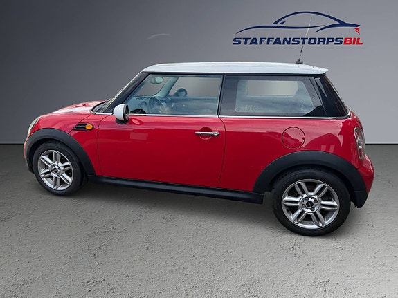 MINI Cooper 7 of 9