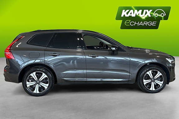 Volvo XC60 2 of 26