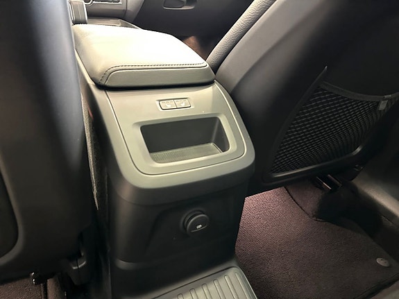 Volvo XC60 26 of 26
