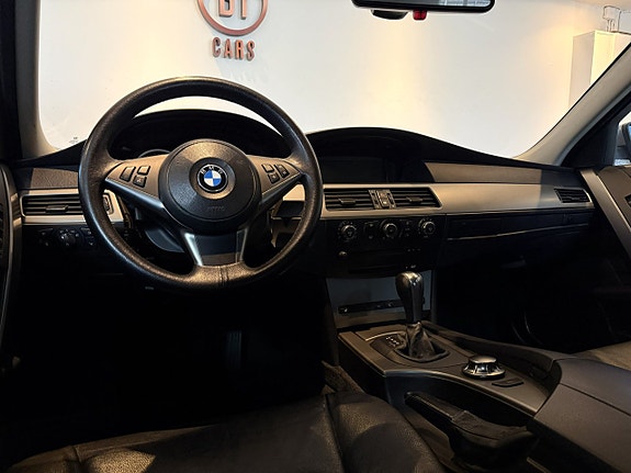 BMW 530i 10 of 16