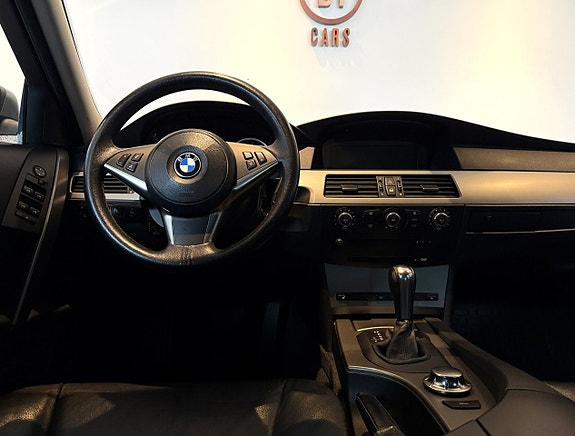 BMW 530i 12 of 16