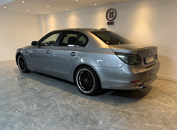 BMW 530i 3 of 16