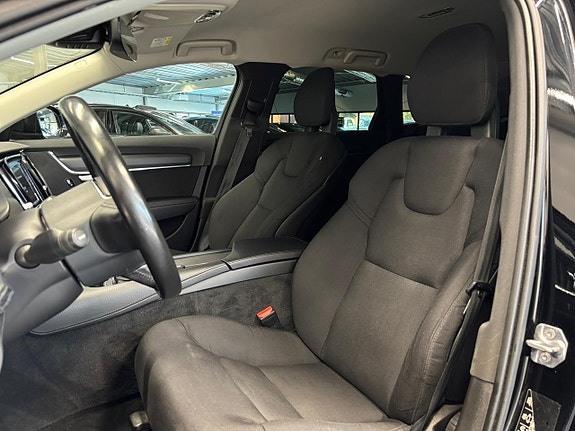 Volvo V90 13 of 26