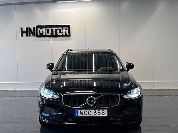 Volvo V90 4 of 26