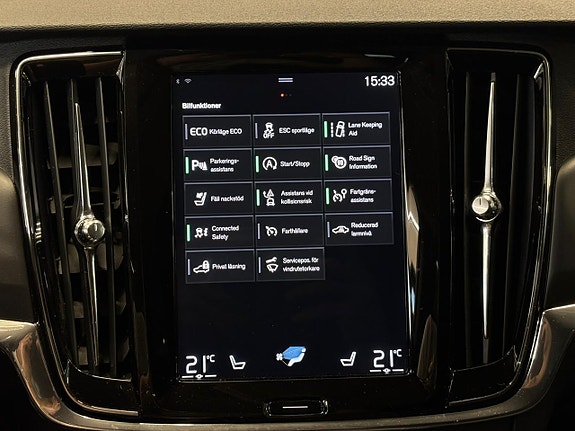 Volvo V90 22 of 26