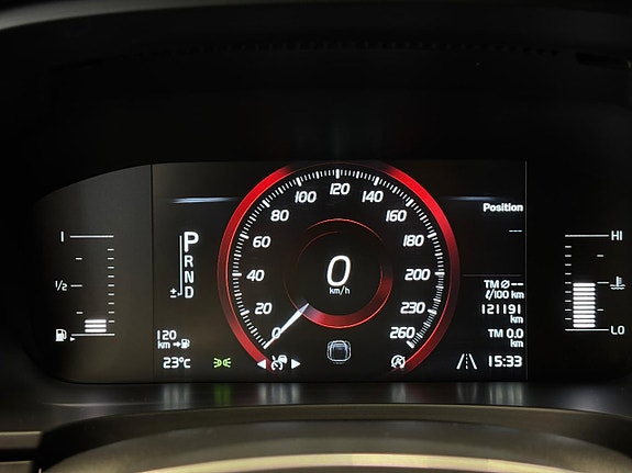 Volvo V90 17 of 26