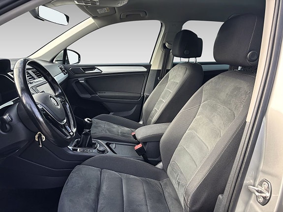 Volkswagen Tiguan 9 of 13