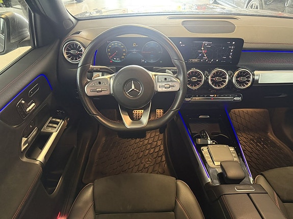 Mercedes-Benz EQB350 5 of 17