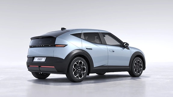 Hyundai IONIQ 3 of 4
