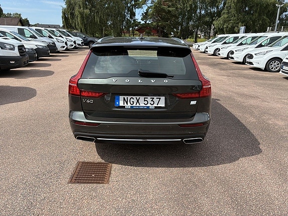 Volvo V60 5 of 12
