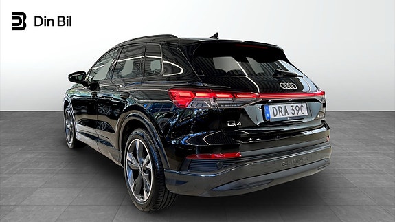 Audi Q4 e-tron 3 of 21