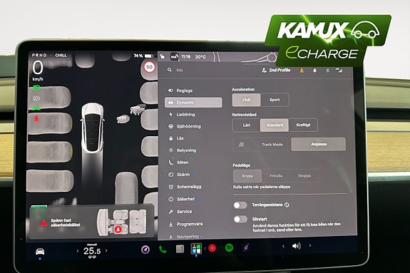 Tesla Model Y 24 of 26