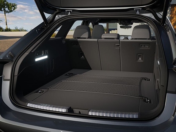 Audi A6 8 of 11