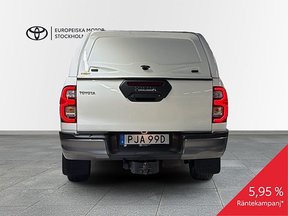 Toyota HiLux 4 of 14