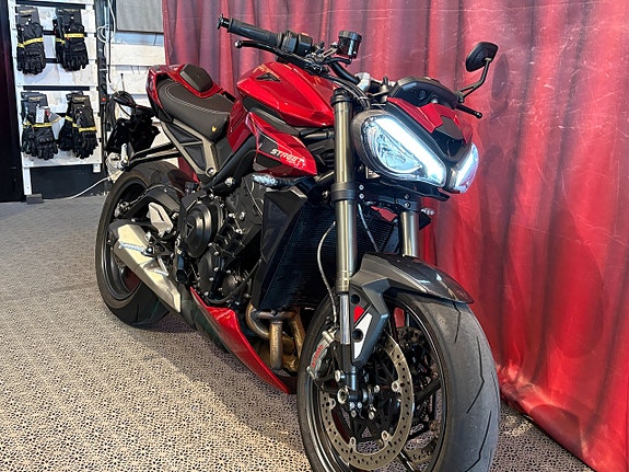 Triumph STREET TRIPLE 765 RS *VI SÄLJER VÅR DEMO* 2 of 13