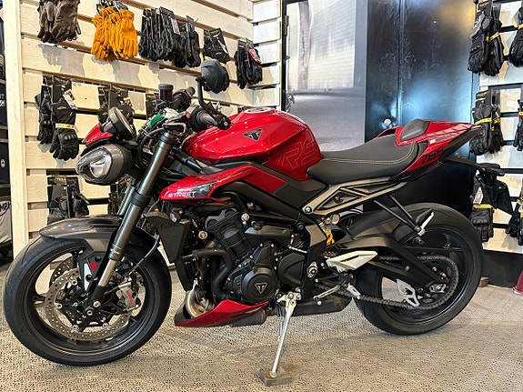 Triumph STREET TRIPLE 765 RS *VI SÄLJER VÅR DEMO* 8 of 13