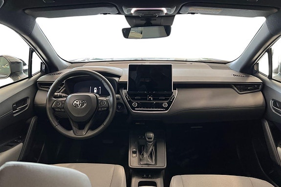 Toyota Corolla Cross 9 of 21