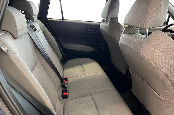 Toyota Corolla Cross 8 of 21