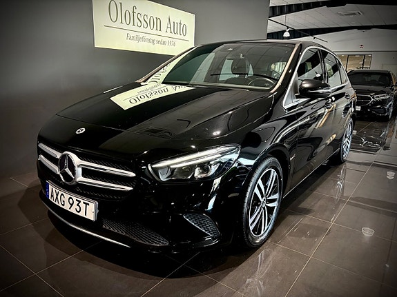 Mercedes-Benz B180 10 of 14