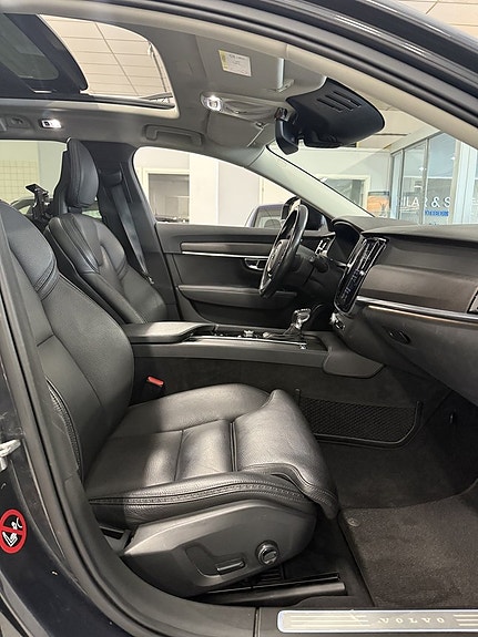 Volvo V90 Cross Country 16 of 22