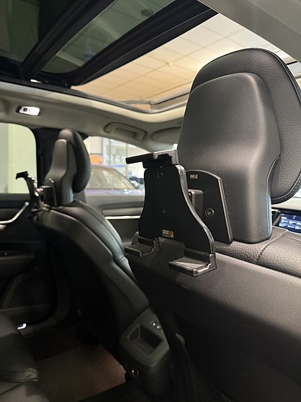 Volvo V90 Cross Country 19 of 22