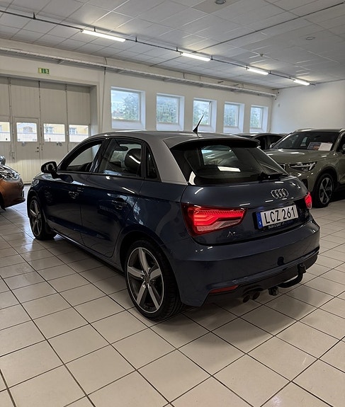 Audi A1 4 of 14