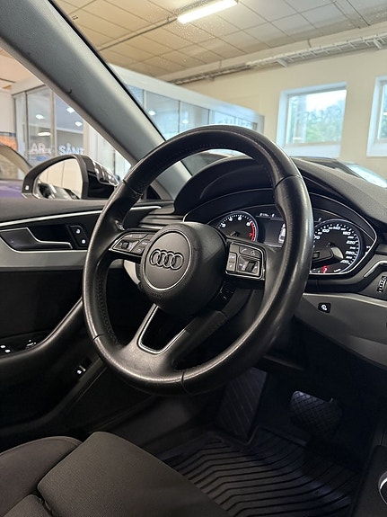 Audi A5 14 of 16