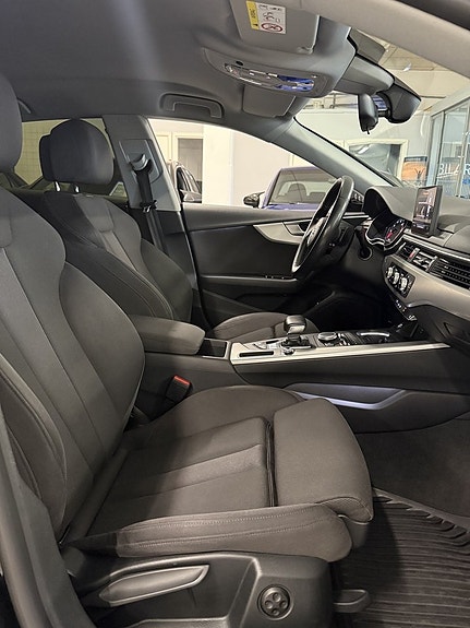 Audi A5 15 of 16