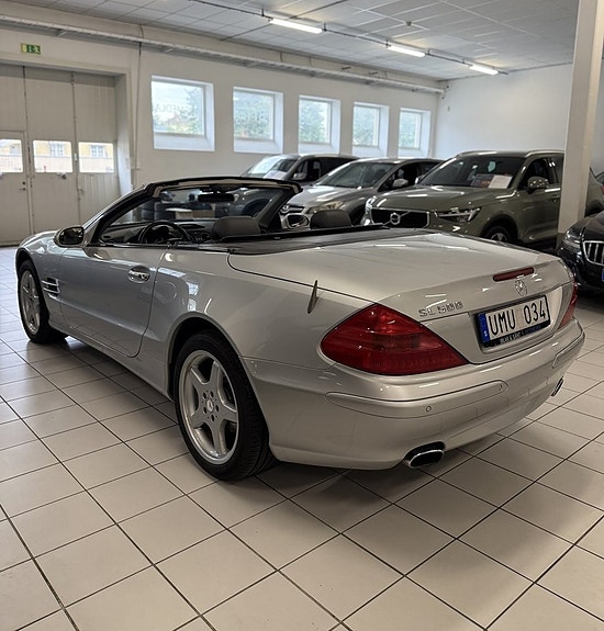 Mercedes-Benz SL500 4 of 18